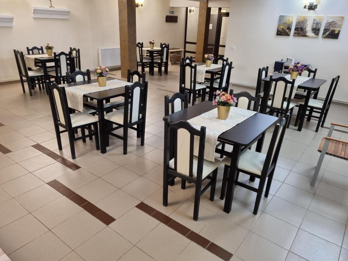 Alba Forum Alba Iulia Bagian luar foto