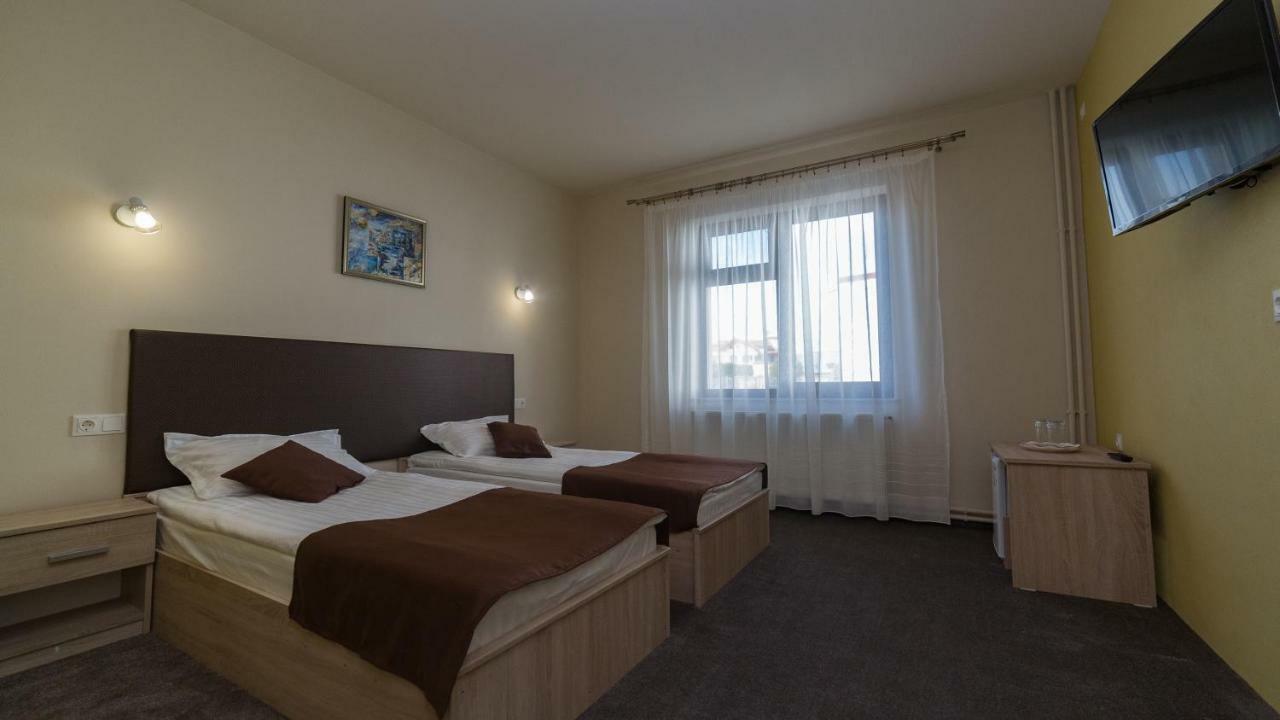 Alba Forum Alba Iulia Bagian luar foto
